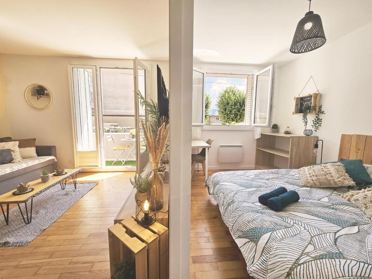גרנובל Le Bourget, Grand Appartement Proche Du Centre מראה חיצוני תמונה
